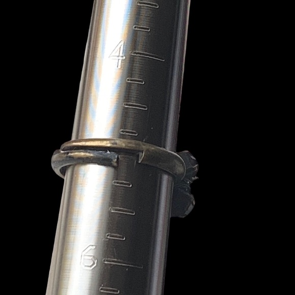 KLONPLOTT Bended Lights Wire Wrapped Red Stones Brass Ring Jewelry Adjustable - Picture 5 of 6